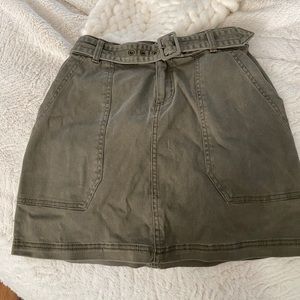 Green abercrombie skirt